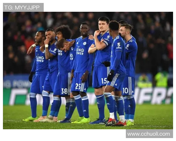 卡利斯尔与埃斯特城的激烈对决揭示了足球战术的新思路与精彩瞬间